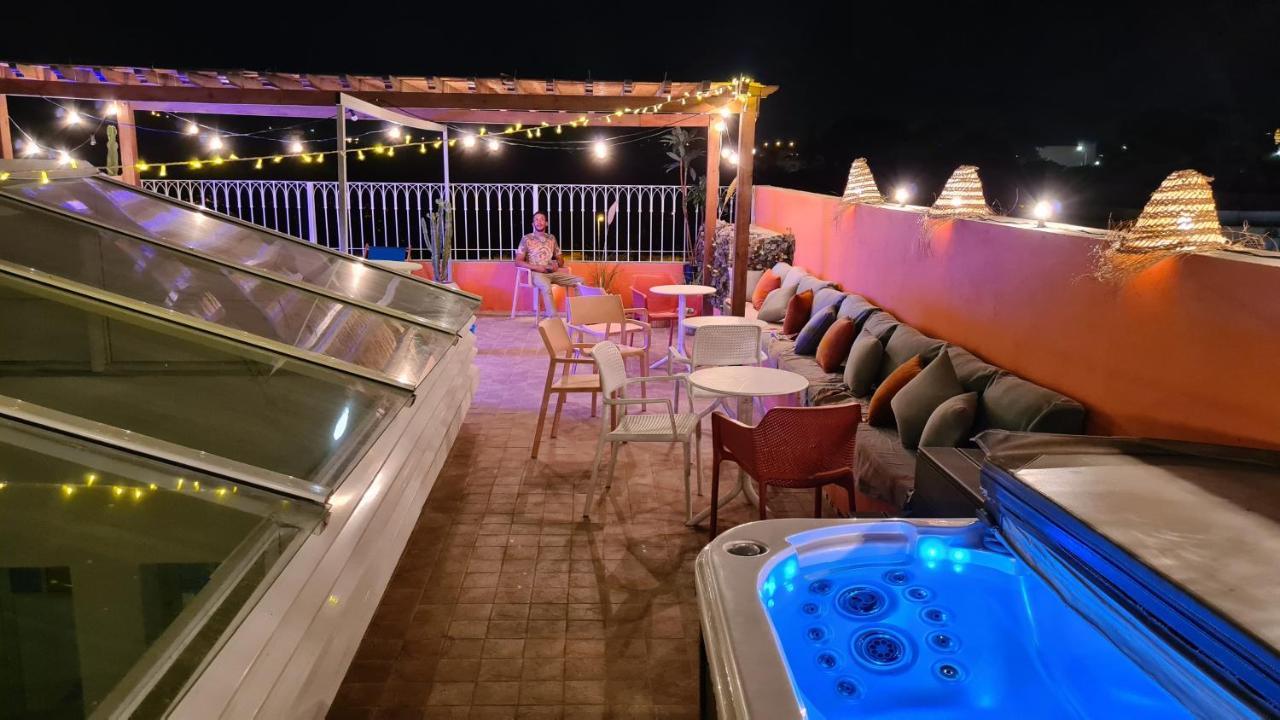Dar El Kif - La Marsa Bed & Breakfast エクステリア 写真