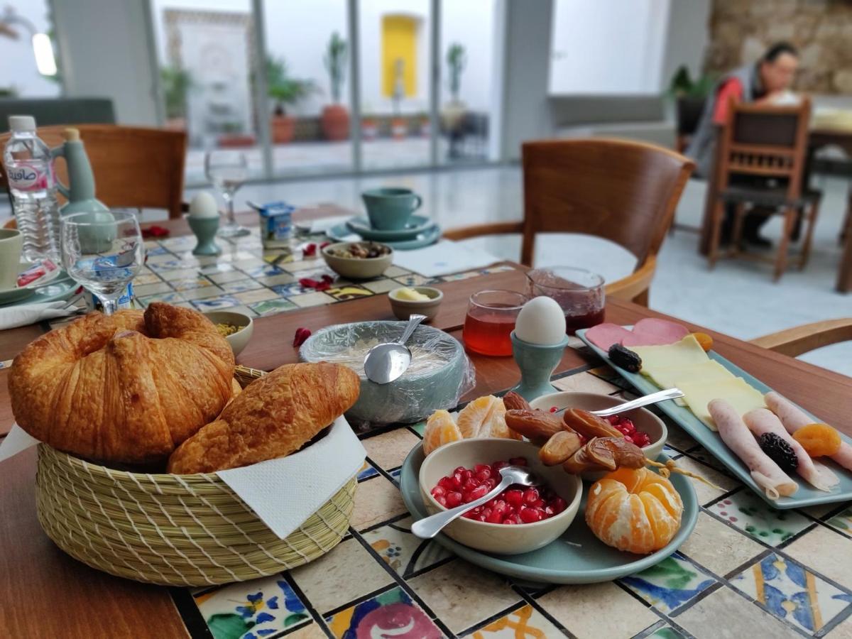 Dar El Kif - La Marsa Bed & Breakfast エクステリア 写真