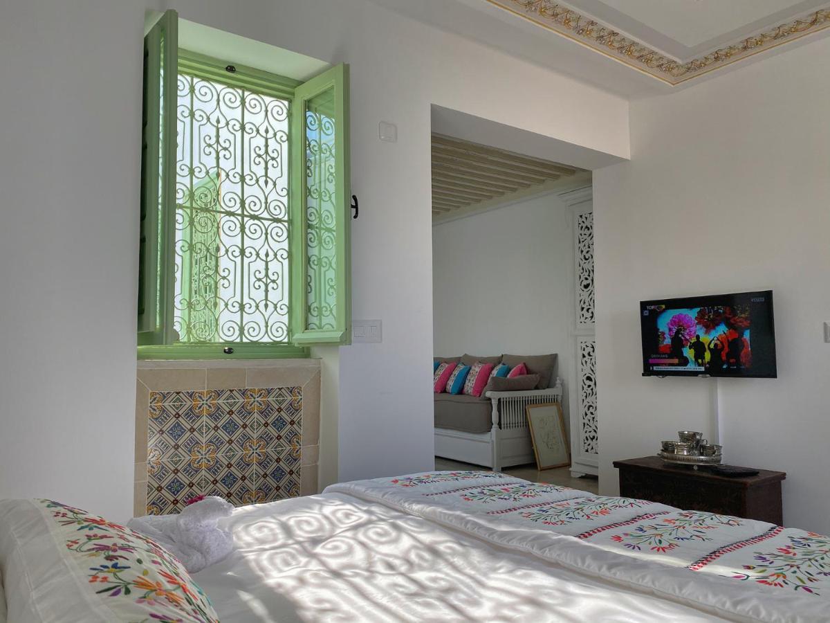 Dar El Kif - La Marsa Bed & Breakfast エクステリア 写真