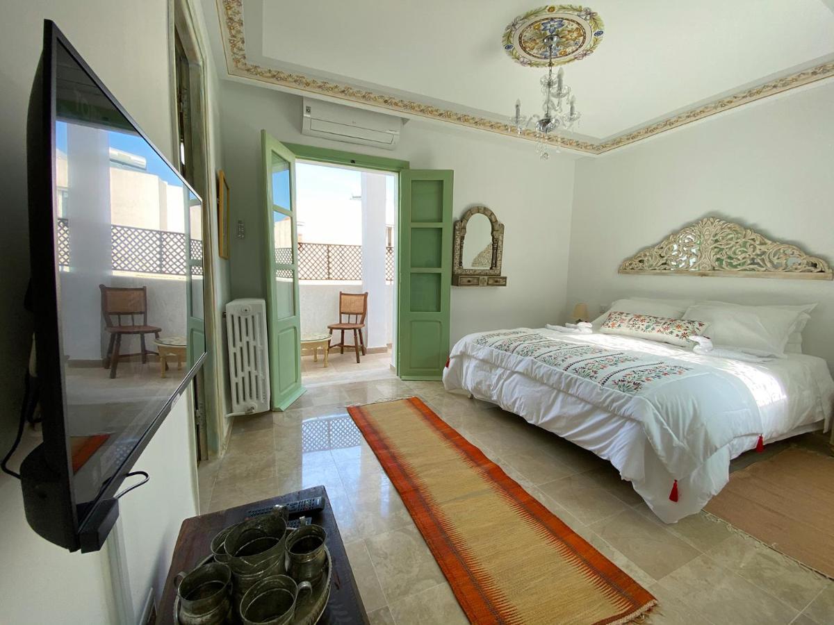 Dar El Kif - La Marsa Bed & Breakfast エクステリア 写真